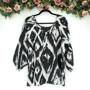 BCBG Paris Black and White Abstract Diamond Print Blouse Medium